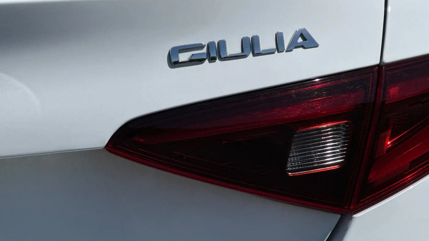 2019 Alfa Romeo Giulia Ti