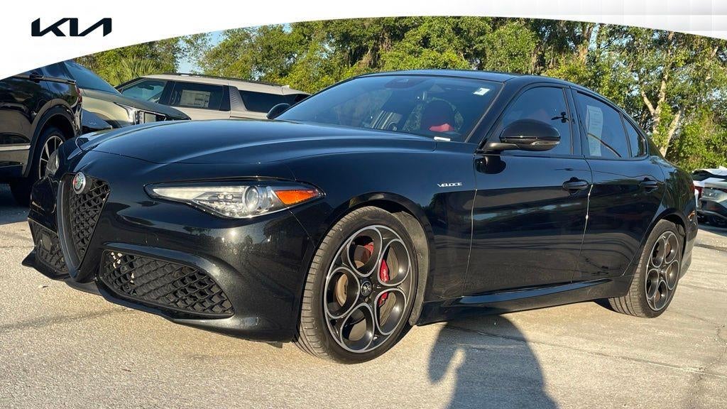 2022 Alfa Romeo Giulia Veloce