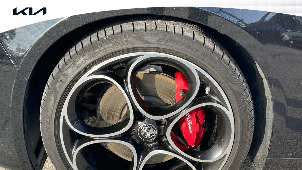 2022 Alfa Romeo Giulia Veloce
