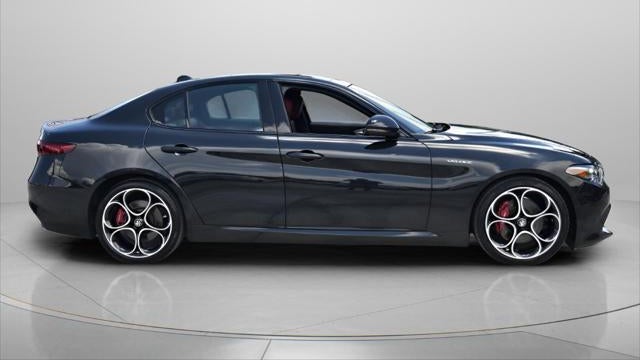 2023 Alfa Romeo Giulia Veloce