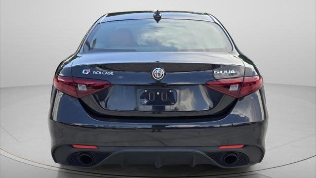 2023 Alfa Romeo Giulia Veloce