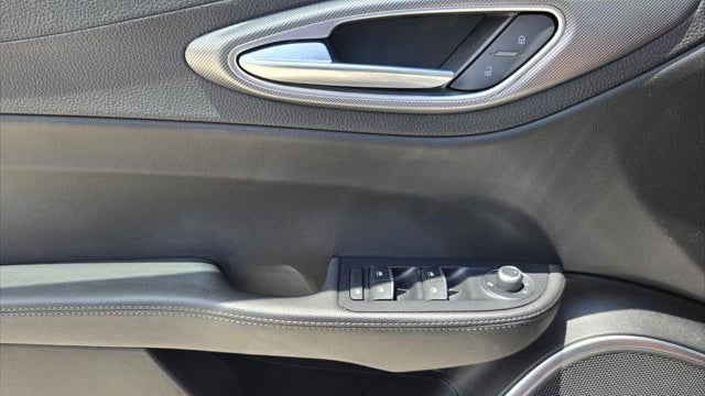 2023 Alfa Romeo Giulia Veloce