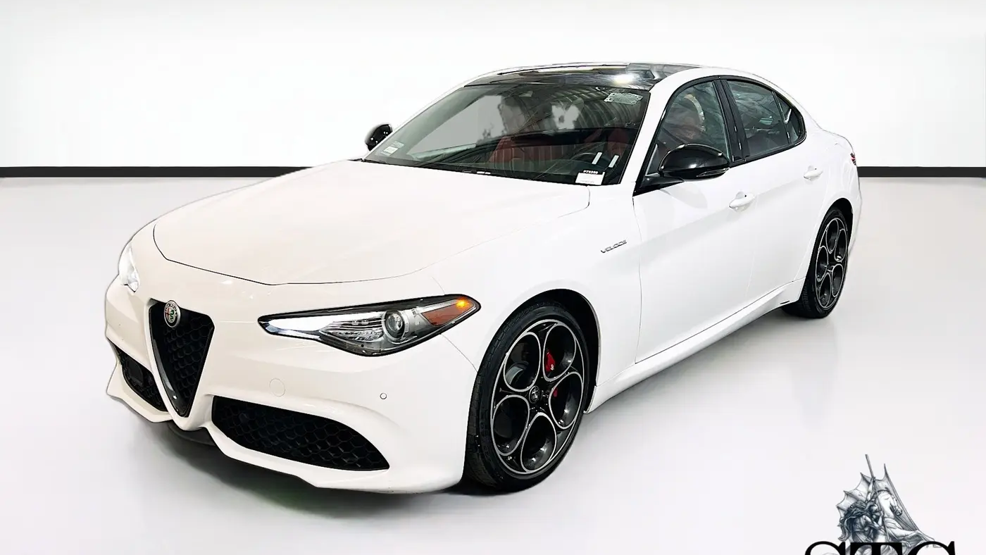 Preowned 2023 Alfa Romeo Giulia Veloce for Sale