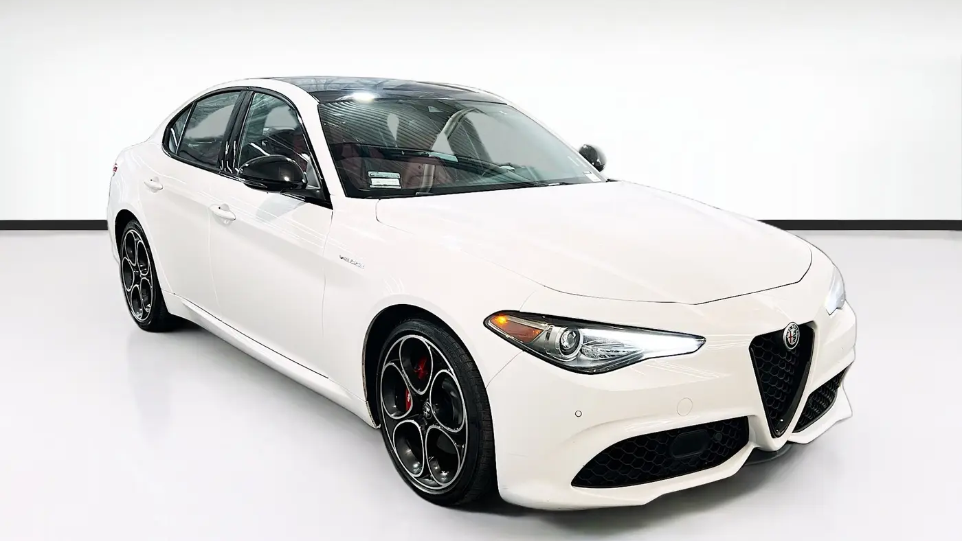 2023 Alfa Romeo Giulia Veloce