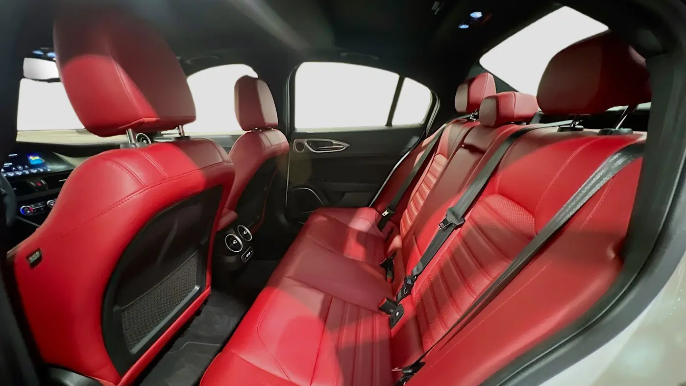 2023 Alfa Romeo Giulia Veloce
