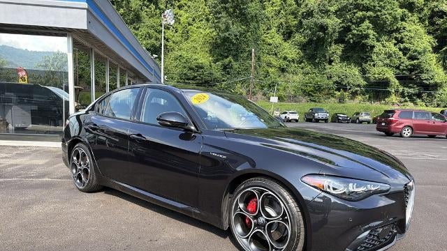 Preowned 2024 Alfa Romeo Giulia Ti for Sale
