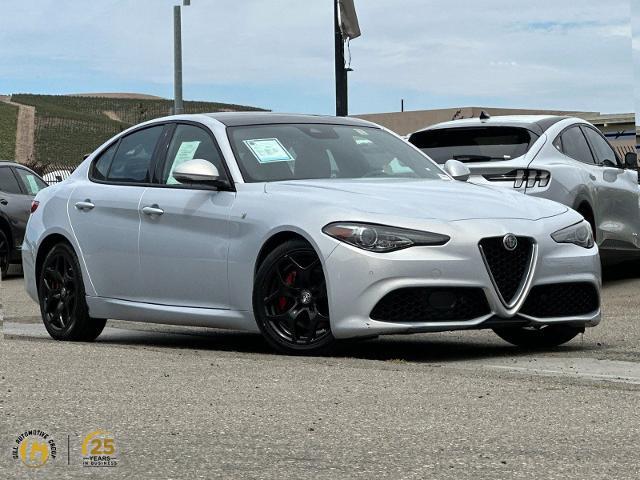 2022 Alfa Romeo Giulia - $22,398