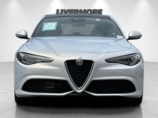 2022 Alfa Romeo Giulia - $22,398