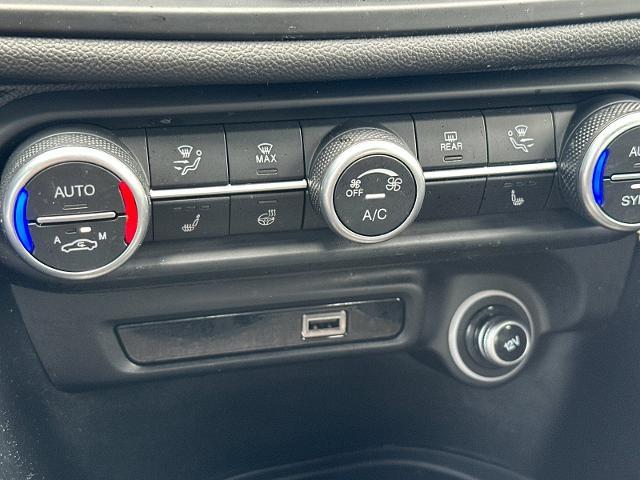 2022 Alfa Romeo Giulia - $22,398