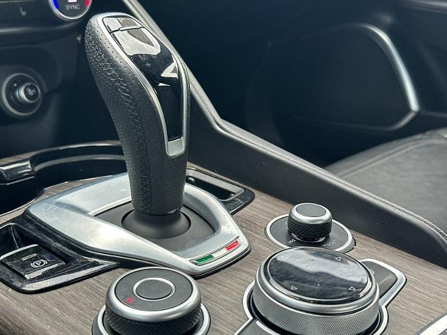 2022 Alfa Romeo Giulia - $22,398