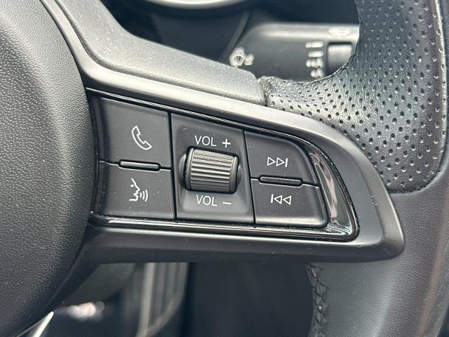 2022 Alfa Romeo Giulia - $22,398
