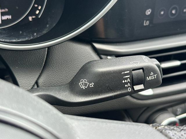 2022 Alfa Romeo Giulia - $22,398
