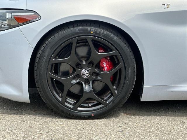2022 Alfa Romeo Giulia - $22,398