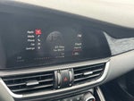 2019 Giulia Thumbnail 3