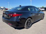 2021 Giulia Thumbnail 5