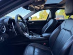 2021 Giulia Thumbnail 9