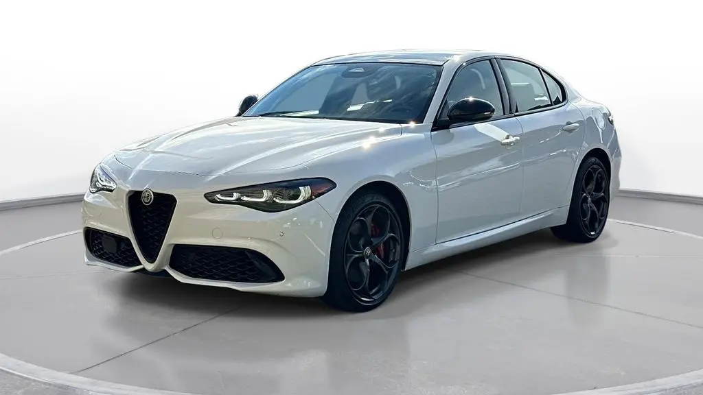 Preowned 2025 Alfa Romeo Giulia Base for Sale