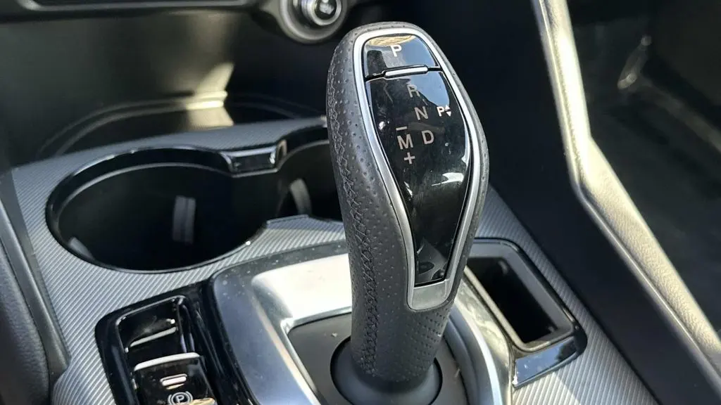 2025 Alfa Romeo Giulia Base