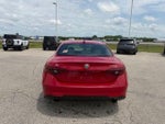 2022 Giulia Thumbnail 11