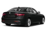 2019 Giulia Thumbnail 3