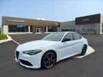 2022 Giulia Thumbnail 1