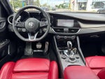 2022 Giulia Thumbnail 12