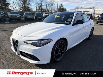 2022 Alfa Romeo Giulia AWD TI 4DR Sedan