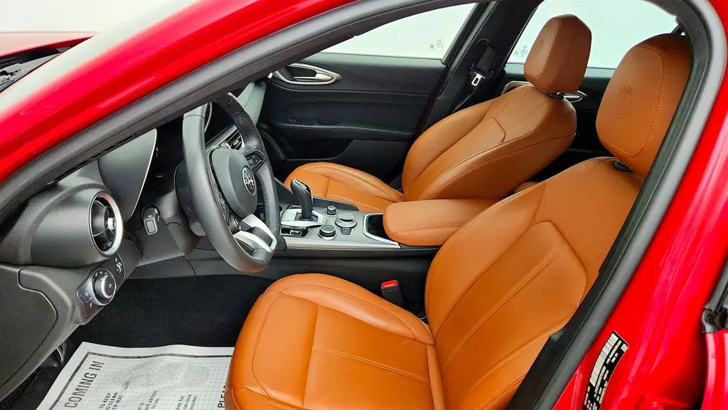 2024 Alfa Romeo Giulia Ti