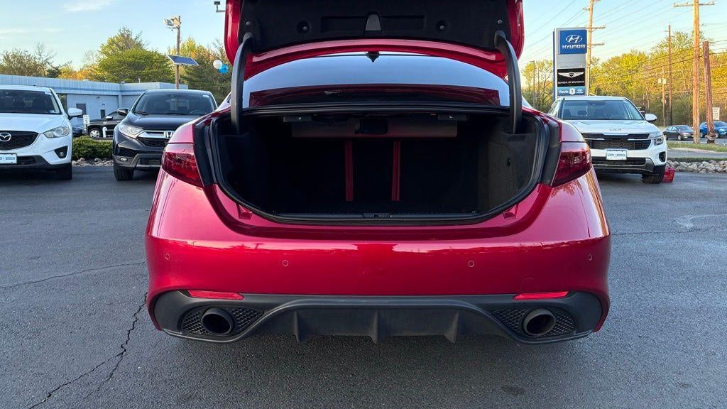 2022 Alfa Romeo Giulia Ti