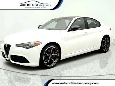 2023 Alfa Romeo Giulia AWD TI 4DR Sedan