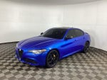 2021 Giulia Thumbnail 5