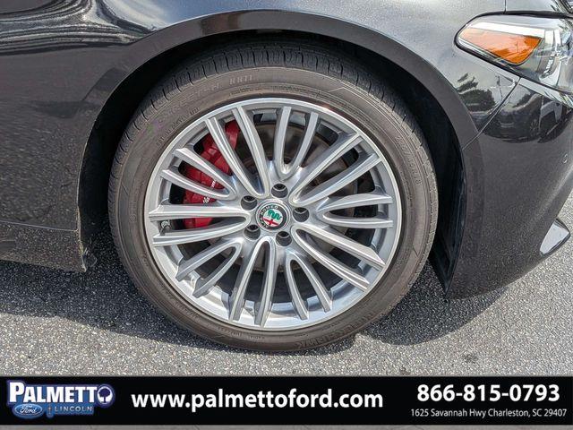 2019 Alfa Romeo Giulia - $19,876