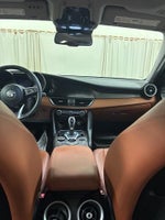 2020 Giulia Thumbnail 20