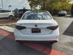 2024 Giulia Thumbnail 4