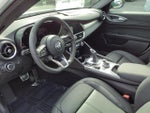 2024 Giulia Thumbnail 11