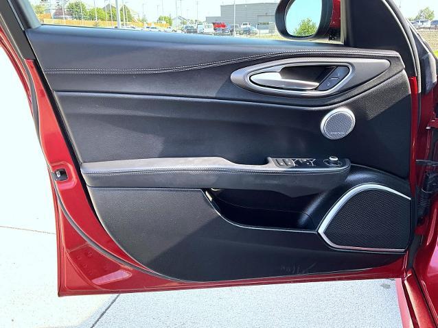 2021 Alfa Romeo Giulia - $20,945