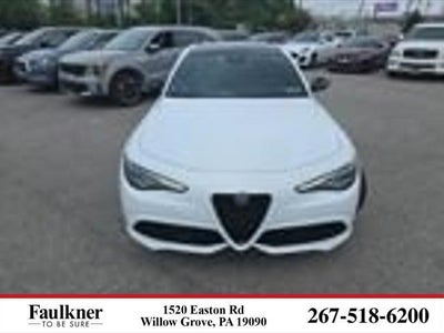 Photo of a 2023 Alfa Romeo Giulia AWD Veloce 4DR Sedan for sale