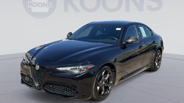 Preowned 2023 Alfa Romeo Giulia Ti for Sale