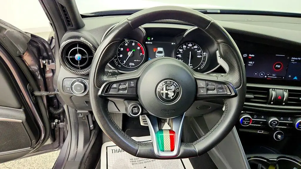 2023 Alfa Romeo Giulia - $24,995