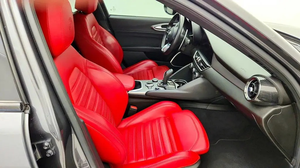 2023 Alfa Romeo Giulia - $24,995