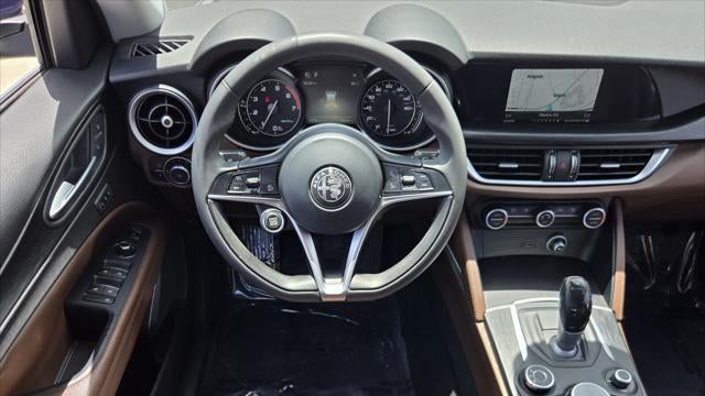 2018 Alfa Romeo Stelvio Base