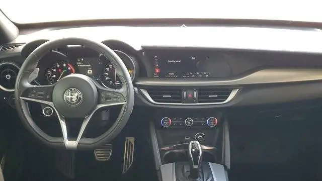 2018 Alfa Romeo Stelvio Ti Sport