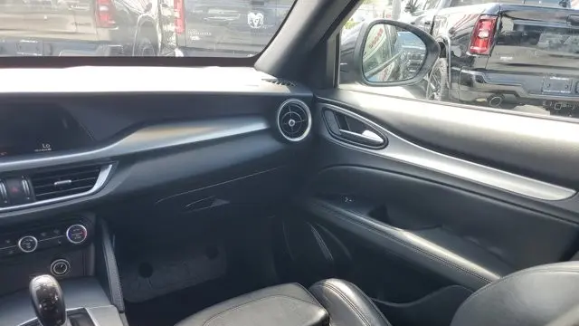 2018 Alfa Romeo Stelvio Ti Sport