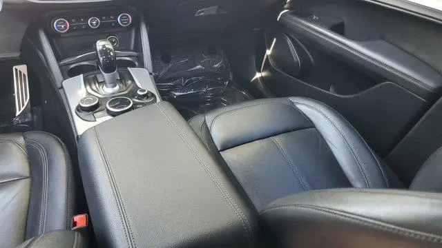 2018 Alfa Romeo Stelvio Sport