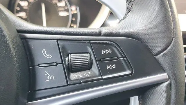 2018 Alfa Romeo Stelvio Sport