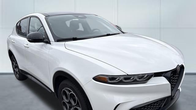 2025 Alfa Romeo Tonale Intensa