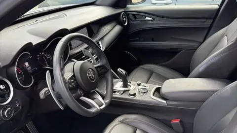 2023 Alfa Romeo Stelvio Sprint