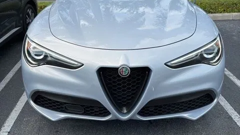 2023 Alfa Romeo Stelvio Sprint