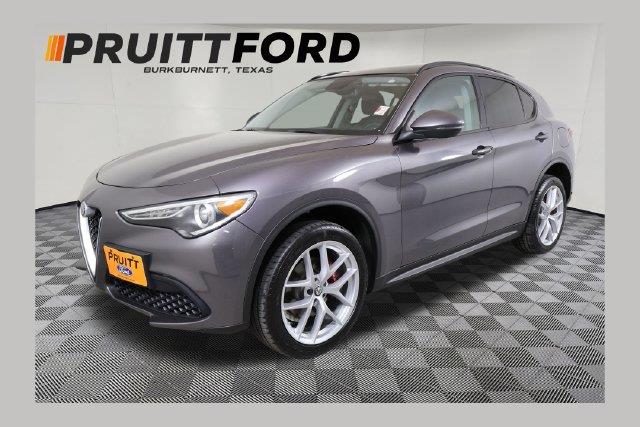 2019 Alfa Romeo Stelvio - $14,800