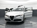 2020 Stelvio Thumbnail 28